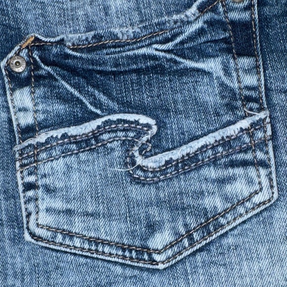 Silver Jeans Blue Distressed Boyfriend Mid Short Jean Shorts size 29/L3 - Picture 7 of 7